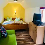 Waldschenke Stendenitz Uebernachten Im Wald Am Apartmán Neuruppin