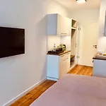 Waldschenke Stendenitz Uebernachten Im Wald Am Apartmán Neuruppin