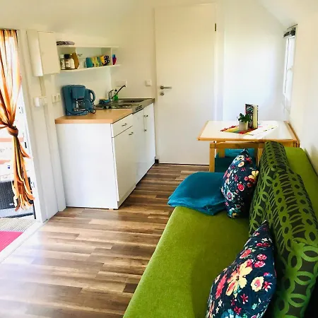 Daire Waldschenke Stendenitz Uebernachten Im Wald Am Neuruppin