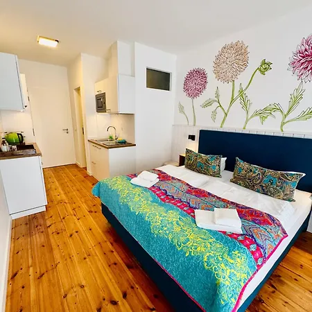 Apartament Waldschenke Stendenitz Uebernachten Im Wald Am Neuruppin